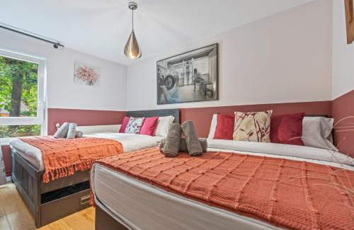 Chaucer Apartment | 15PercentOff NovemberSale- Luxe Cosy home in London Bridge w Parking, Pets & Netflix-Mobile&Genius Offers!