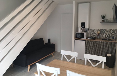 Bouchemaine Ski Chalet | 16-Chalet-Ensuite with Shower-Garden view