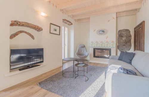 Varenna Apartment | 160 m² Apartment ∙ 3 bedrooms ∙ 8 guests
