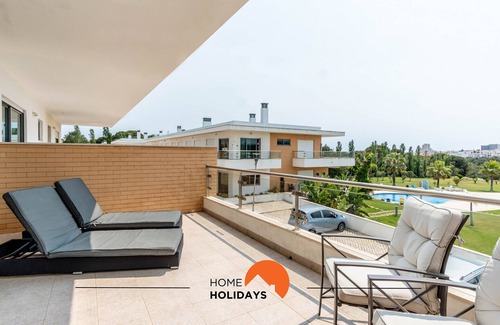 Branqueira Ski Chalet | #160 V3 Vila Branca 92 by Home Holidays