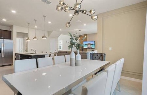 Four Corners House | 16229 Magical w/Pool - Near Disney 5BD/15P