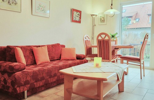 Kuehlungsborn Apartment | (163) 3-room apartment - Apartments Leuchtturmblick