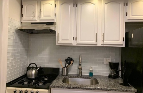 Industry Apartment | 1631 1D · Astounding Apt/20 min to NYC-Parking Avail. Steps away from bus stop.