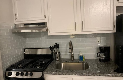 Industry Apartment | 1631 2D · Inviting 1bed Apt.-20 min to NYC/Parking Avail.