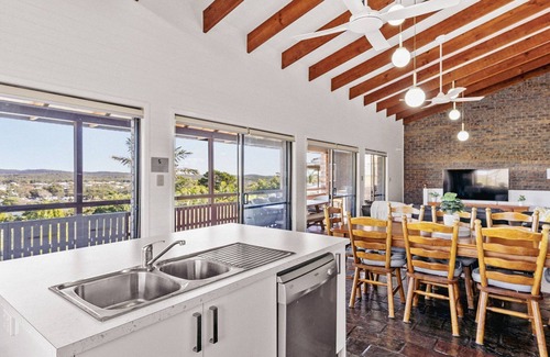 South Evans Head House | 17 Pacific Crescent - Holiday Home