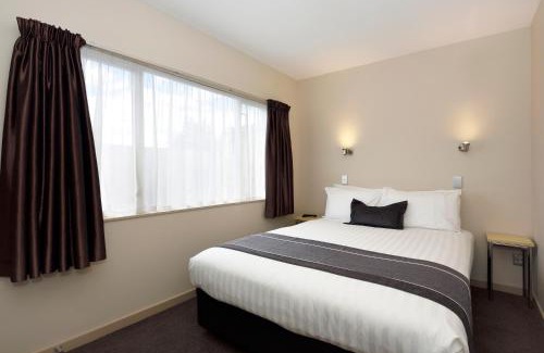 Blenheim Hotel | 171 On High Motel