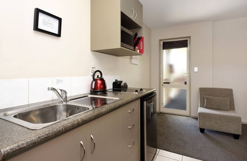 Blenheim Hotel | 171 On High Motel