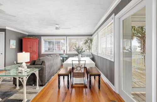 Folly Beach House | 1724 E Ashley - Katie's Cottage in a Quiet Area of the Beach