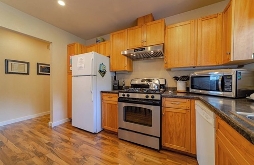 Orick House | 17A Gold Rush Suite at the Meadow Site