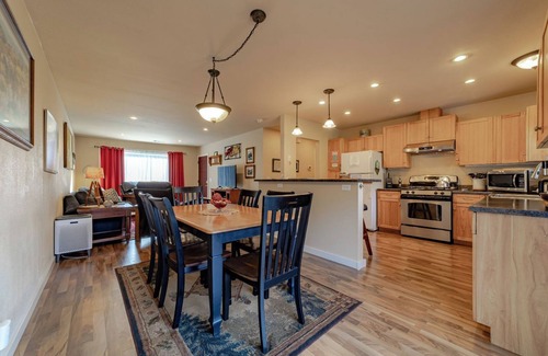 Orick House | 17A Gold Rush Suite at the Meadow Site
