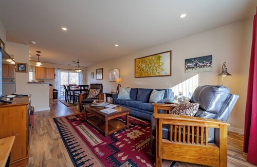 Orick House | 17A Gold Rush Suite at the Meadow Site