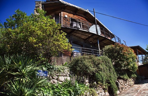 Beaumont House | 17th-century country house, 350 m2 in the heart of nature, indoor pool 30°C, sauna