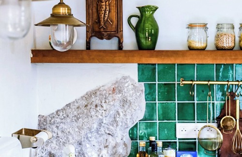 Cotignac Villa | 17th century estate with swimming pool and AC