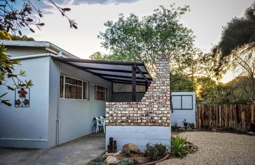 Willowmore Apartment | 18 on Mark