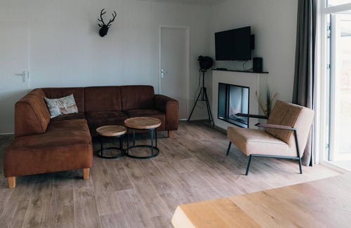 Voorthuizen Resort | 18-person Veluwe Villa district