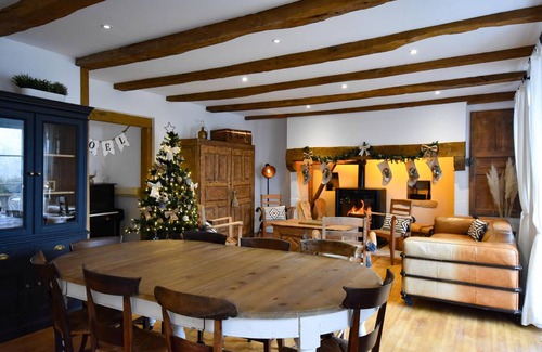 Luc-la-Primaube House | 180 m² House ∙ 5 bedrooms ∙ 12 guests