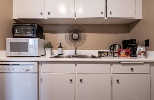 Dalhousie Apartment | 180° Pool Duplex