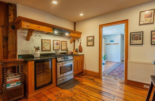 Manchester Center House | 1812 House, 2 Stays, 1 home