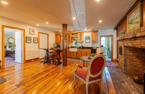 Manchester Center House | 1812 House, 2 Stays, 1 home