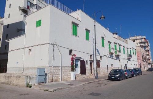 Molfetta Apartment | 1820 Marè