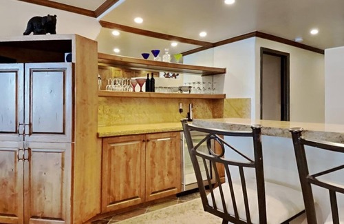 Mammoth Lakes Condo | 1849 Condos 103 (2-Bedroom Home) with Pool by RedAwning