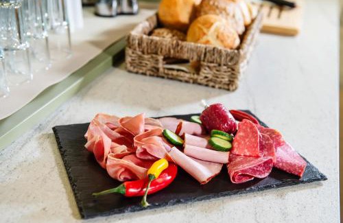Neuenhaus Bed & Breakfast | 1860 hotel im dinkelhaus
