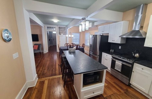 Wilmington Historic District House | 1860 House In the Heart of Downtown