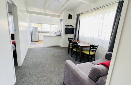 Tauranga South Apartment | 18th Avenue Thermal Motel