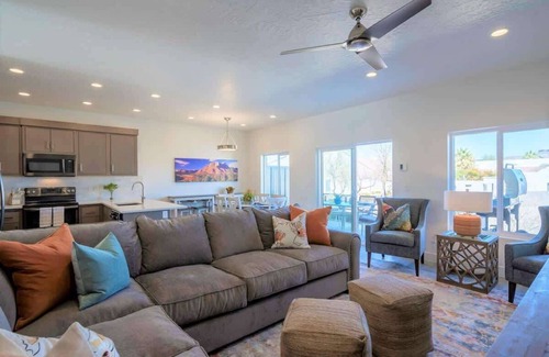 St. George House | 19-20| 2 Homes in St. George Green Valley with Community Pool