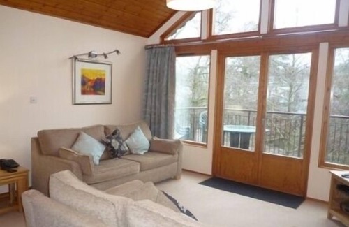 Keswick Cabin | 19 KESWICK BRIDGE, family friendly, with a garden in Keswick