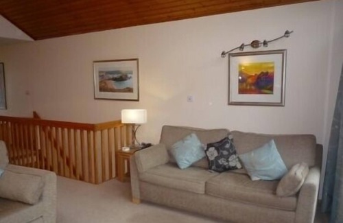 Keswick Cabin | 19 KESWICK BRIDGE, family friendly, with a garden in Keswick