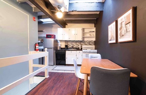 Washington Square West Apartment | 1918 Duplex with Character City Center