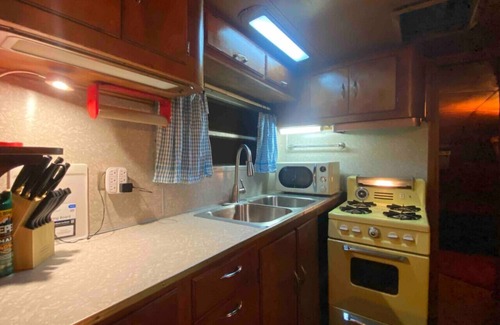 Durham Cottage | 1951 Spartan Aircraft Cottage w/AC - Durham, NC