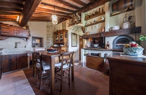 San Macario In Monte House | 19th century farmhouse on a hill between magical valleys and Sienese hills