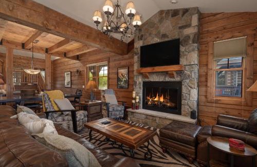 Grand Elk Ranch House | 19th Hole cabin