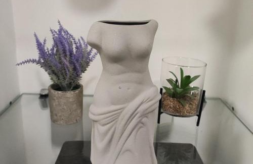 Kensal Green Apartment | 1B Apartment, 30 mins to Oxford Street