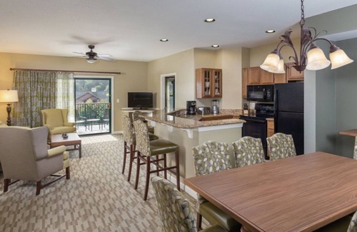Sevierville Resort | 1Bed/1Bath - Smoky Mountains Resort! Stunning Views, Pools, and More!