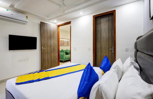Sushant Lok Apartment | 1BHK Suites Opp Marriott - Huda City Centre