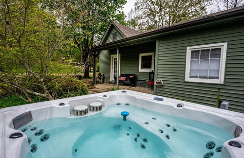 Nashville Cottage | 1BR, 1BA cottage