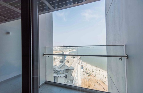 Ha Long Apartment | 1BR A La Carte Ha Long | Ocean View & Serene Mornings