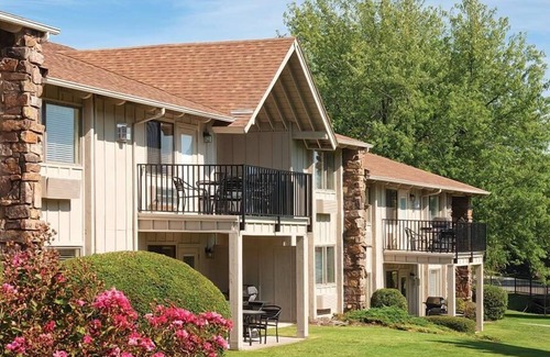 Afton Condo | 1br Condo Family Fun on the Beach, Golf, Boating!