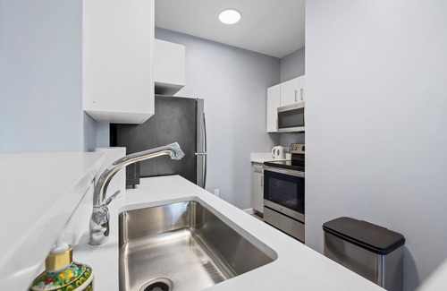 Everett Apartment | 1BR Near Encore Boston 4482