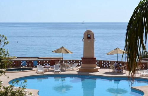 Villas California Resort | 1BR Oceanside Resort w/ WiFi & Pool & 5 Min. to Beach