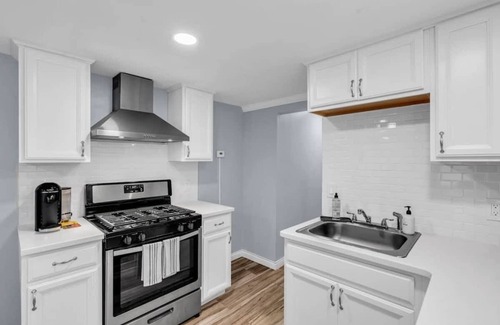 Ocean Grove Apartment | 1BR Renovated Apt Near Asbury | Monthly Stays!