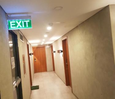 Kaunlaran Apartment | 1BR Service Apartment 2pax allows 6pax 18i