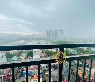 Kaunlaran Apartment | 1BR Service Apartment 2pax allows 6pax 18i