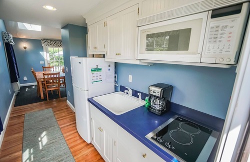 Falmouth Condo | 1BR w/Fireplace & Beach Access | Pool + Hot Tub