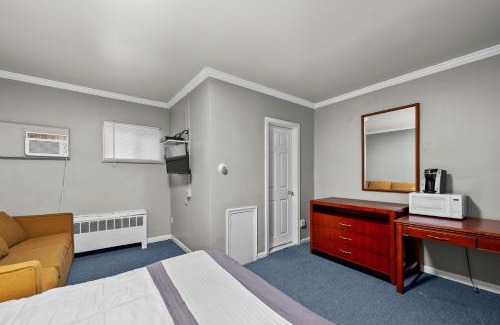 Riverview Apartment | 1BR w Smart TV AC Self Check-in MI