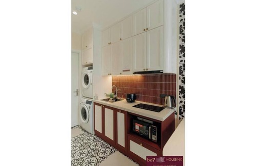 Van Mieu Apartment | 1BRAttic-Apt Bathtub Netflix&Chill OldQuater30min