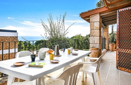 Llafranc Villa | 1ESQ 01 - 6 Bedrooms house with garden and private pool located in Llafranc 800m from the beach